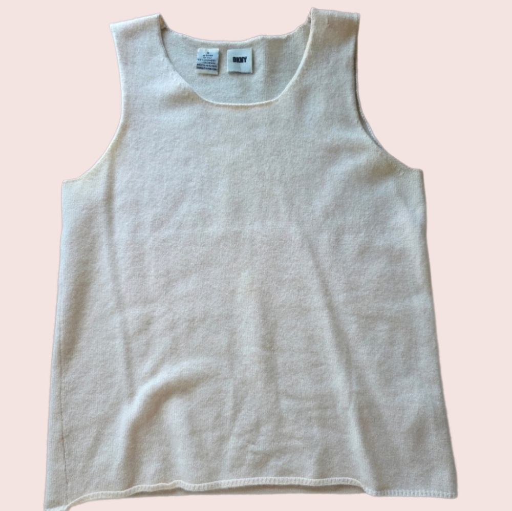 ☁️ 100% Cashmere Vintage DKNY Top ☁️